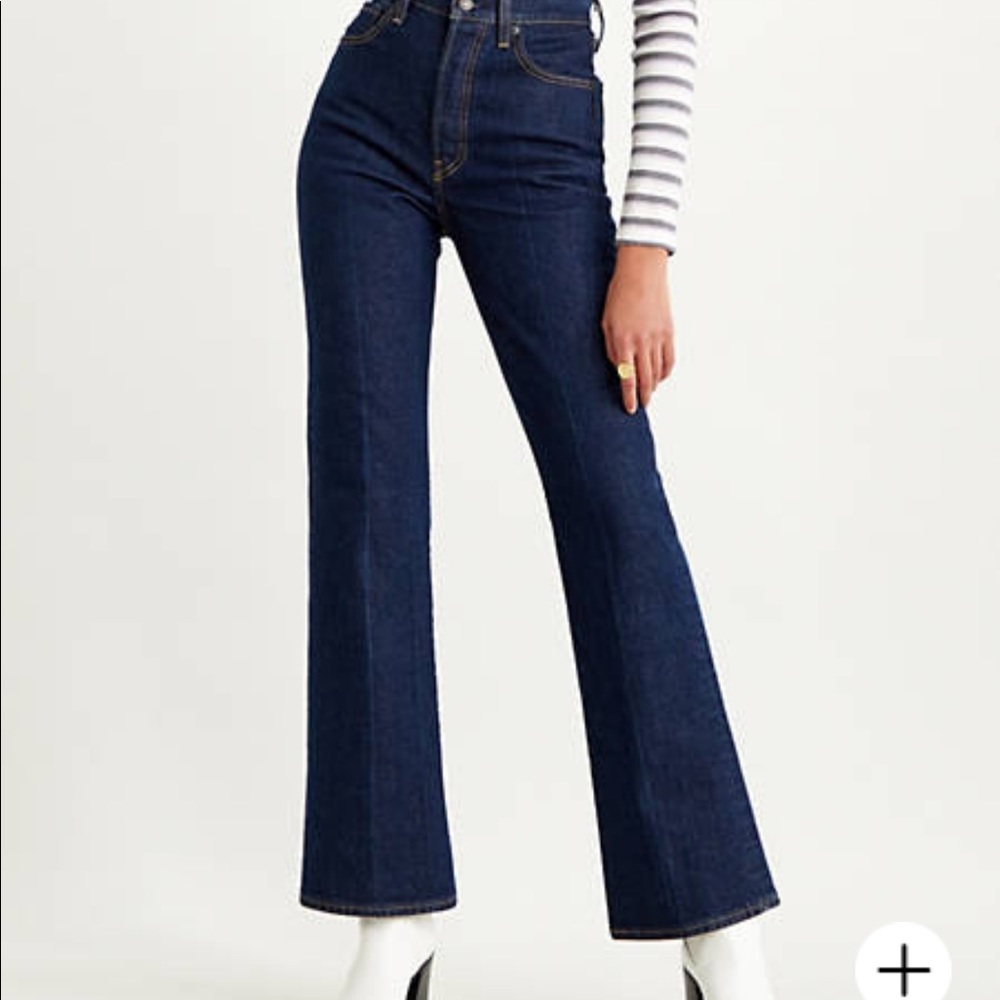 Levi’s Women’s Ribcage Bootcut Jeans Size 30